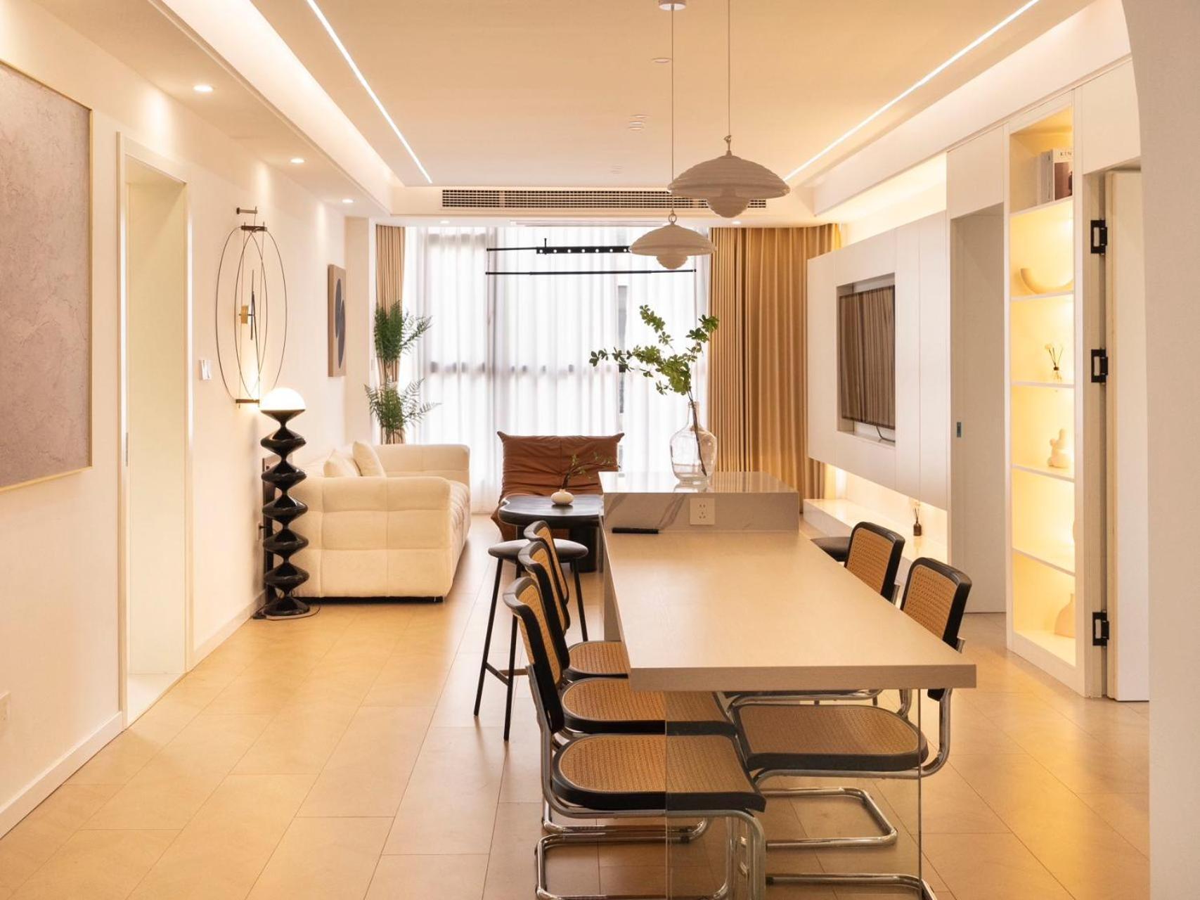 Eastern Hub - Three Bedroom In Xintiandi, 50m From Metro, Many Shops And Malls Surrounded Apartment Shanghai